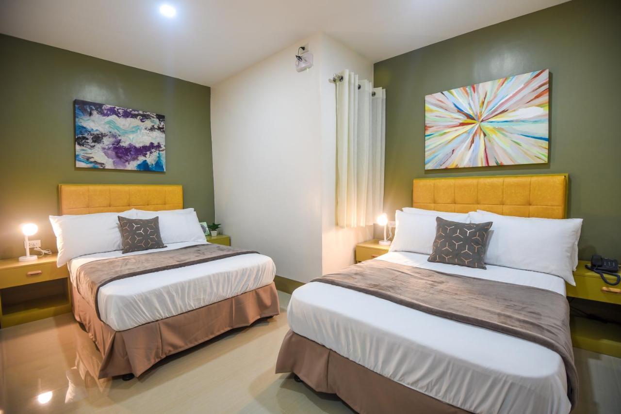Ett Hometel Kalibo Exterior foto